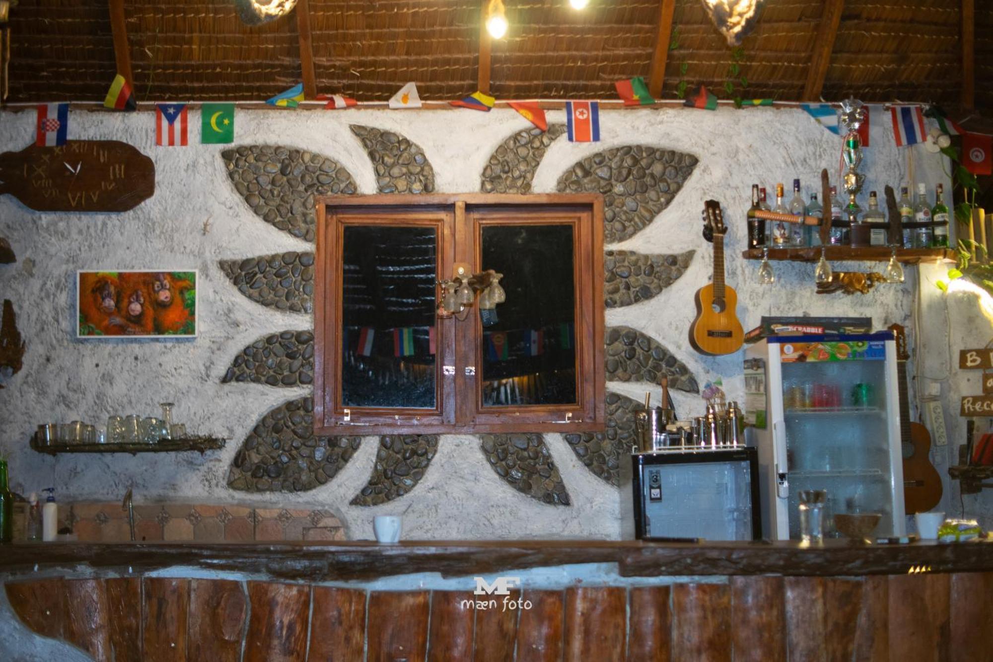 Eco Trekking Lodge, Bar & Jungle Tour'S Букит Лаванг Екстериор снимка